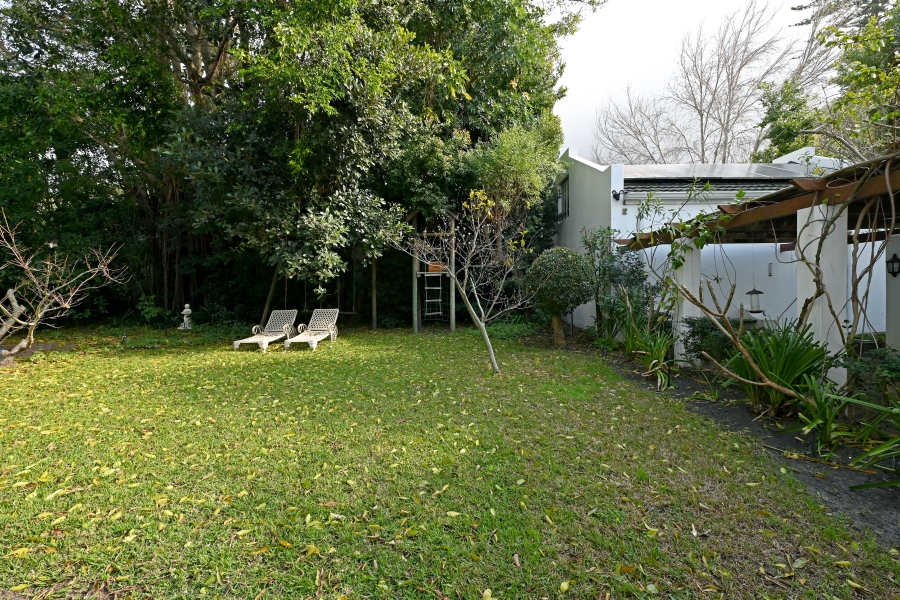 2 Bedroom Property for Sale in Newlands Western Cape